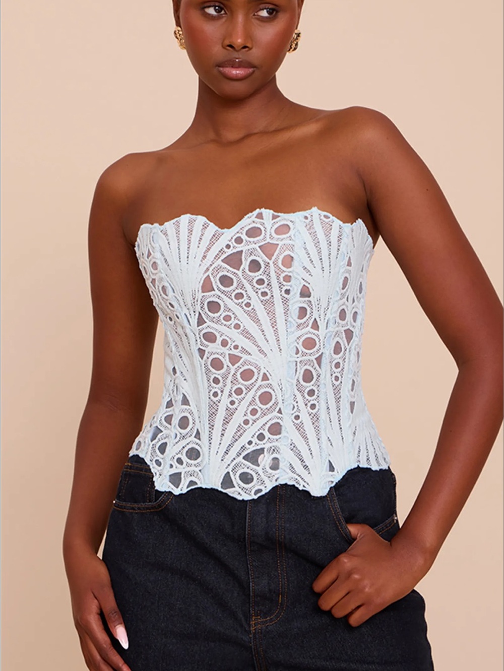 PrettyLittleThing White Lace Strapless Corset Camisole
